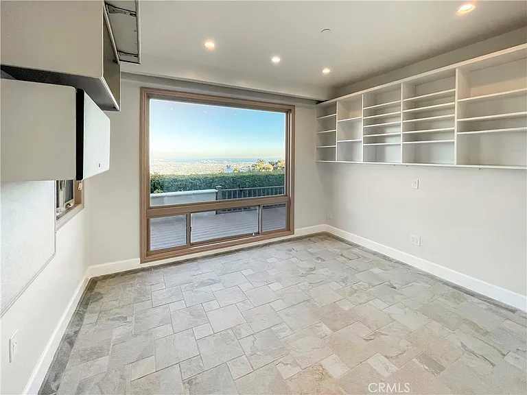 2 Stallion Rd — Photo 14