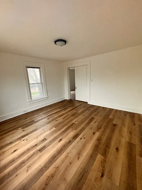 Building Photo - 630 Hagerer St #2