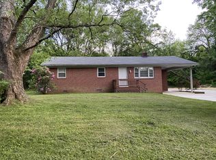 1234 Mountain View Dr, Cookeville, TN 38506