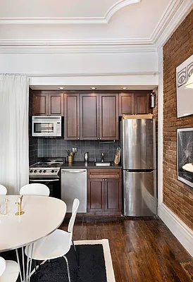 Rented by Douglas Elliman | media 10