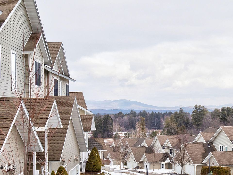 44 Alpine Trl Pittsfield MA Zillow