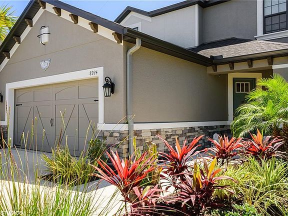 2nd image of 8924 Arabella Ln