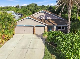 4061 Kingsfield Dr, Parrish, FL 34219