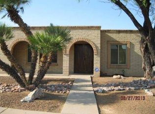 9222 E Roberto St, Tucson, AZ 85710