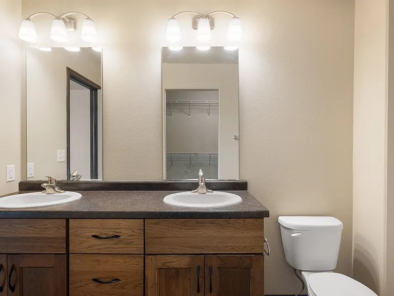Evelyn Acres Townhomes — Photo 13