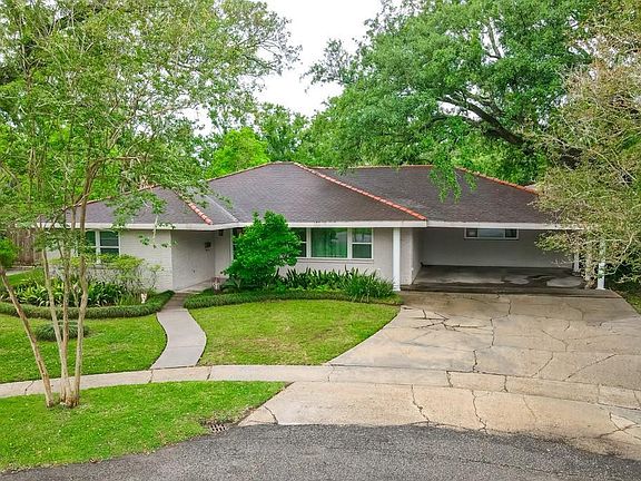 4th image of 10136 Walden Dr