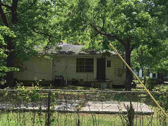 5th image of 804 Blanton Ave