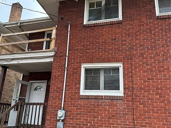 2nd image of 704 Osborn Ave