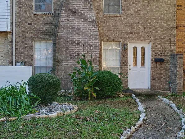 2422 N Graham Dr, Arlington, TX 76013