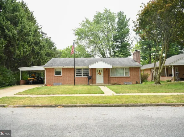 4303 Park St, Camp Hill, PA 17011