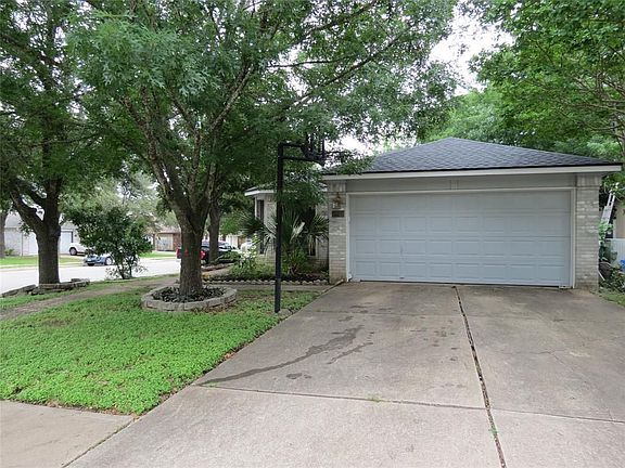 2nd image of 1001 Apple Cross Dr