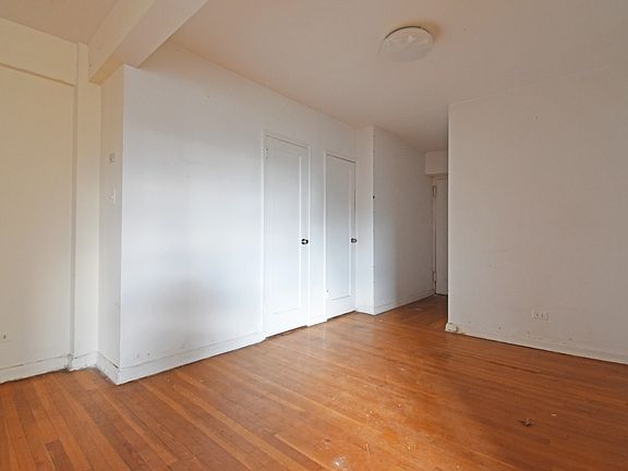 4th image of 5621 Netherland Ave APT 3B