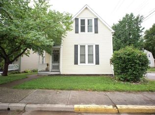 331 Jackson St, Saint Charles, MO 63301
