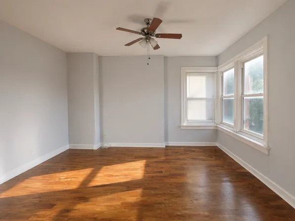 1221 S 4th St, Louisville, KY