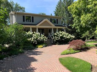 15W101 91st St, Burr Ridge, IL 60527