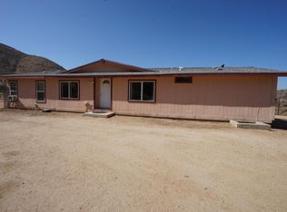 33015 Oracle Hill Rd, Palmdale, CA 93550