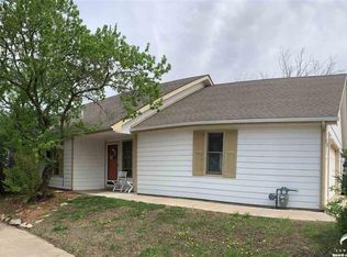 3912 Bob Billings Pkwy, Lawrence, KS 66049