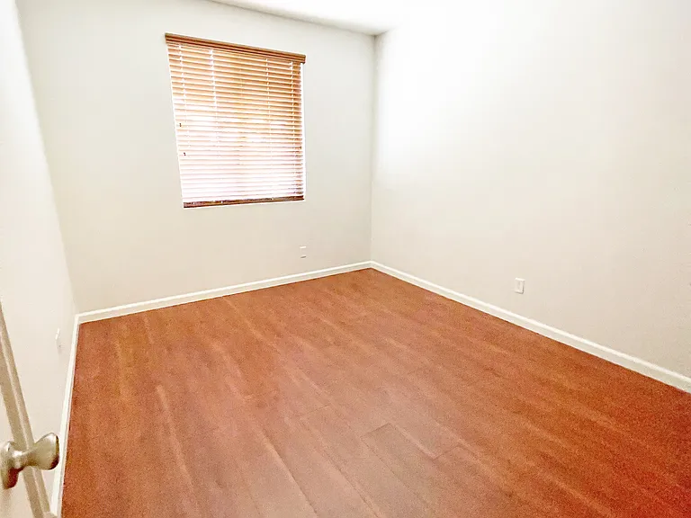 9819 Joebar Cir — Photo 10