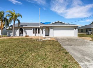523 SE 32nd Ter, Cape Coral, FL 33904