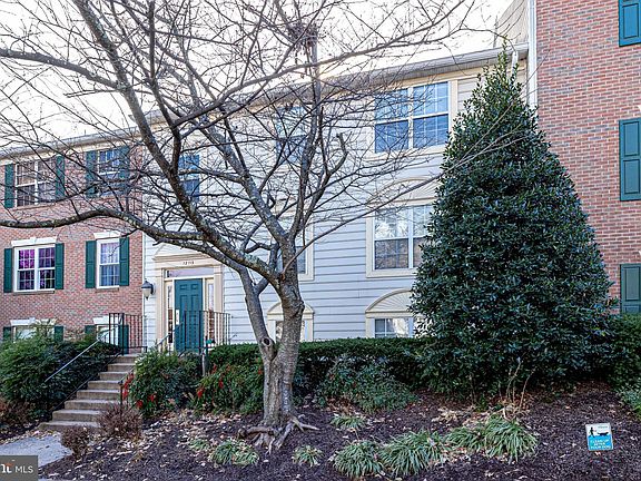 2nd image of 12113 Greenway Ct APT 180