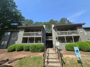 1895-6 Tryon Dr, Fayetteville, NC 28303