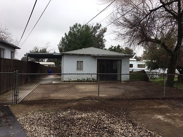 1st image of 1874 Raymond Ave