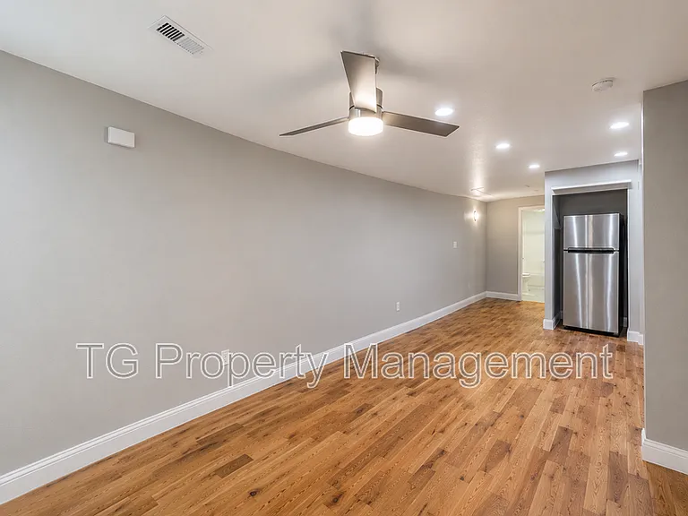 3825 Dismount St — Photo 2