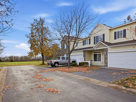 3rd image of 17112 Nixon Ct NW