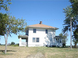 2nd image of 19854 460th St
