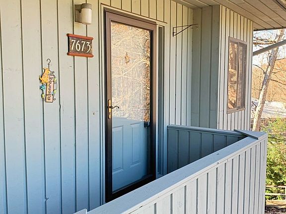 2nd image of 7673 Woodmere Dr