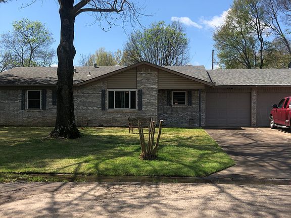511 North Louisville