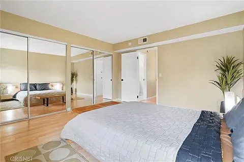 24307 La Glorita Cir — Photo 15