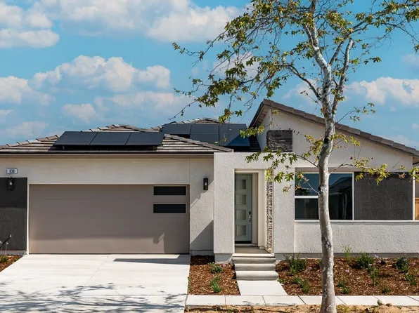 Discover 160 Plan, De Young Sereno at Tesoro Viejo