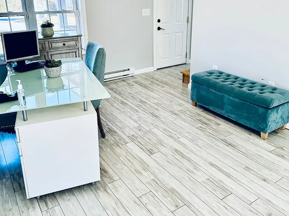 1151 Sagamore Ave, Portsmouth, NH 03801