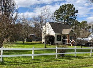 1954 Village Dr, Hayes, VA 23072