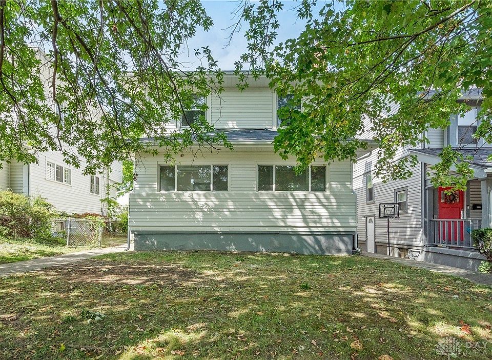 1st image of 539 Kenwood Ave