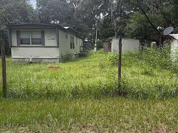 2nd image of 205 LITTLE STAR ROAD