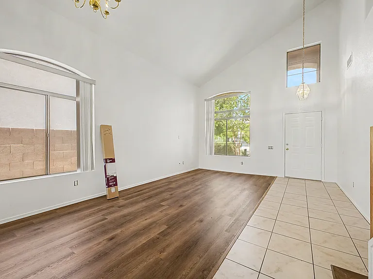 6947 W Via Del Sol Dr — Photo 11