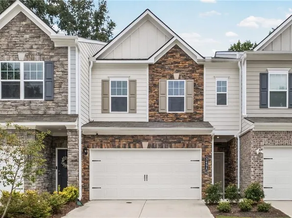 3498 Bellinger Dr, Powder Springs, GA 30127