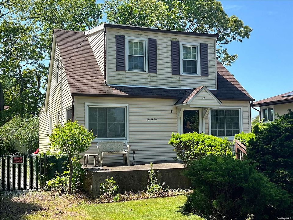 26 Trafalgar Dr, Shirley, NY 11967 Zillow