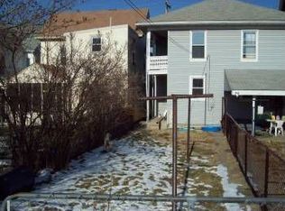 111 Pleasant St, Hanover, PA 17331