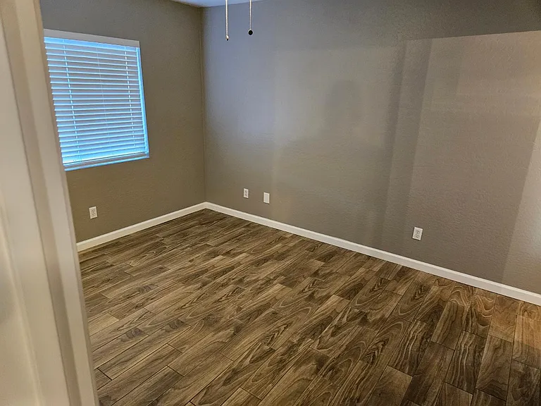 22554 W Yavapai St — Photo 17