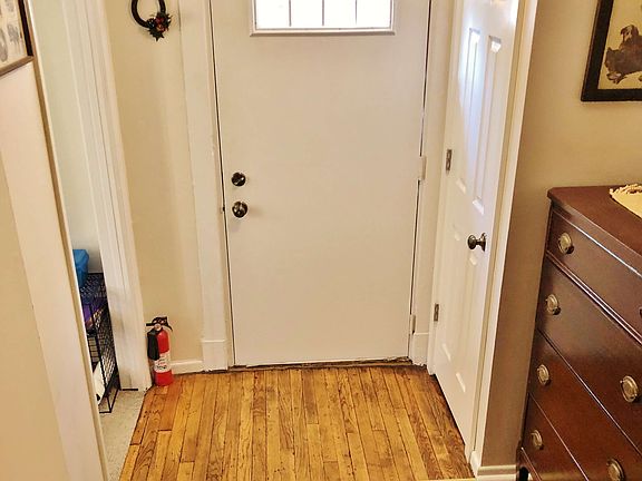 3rd image of 59 Rockland Ave