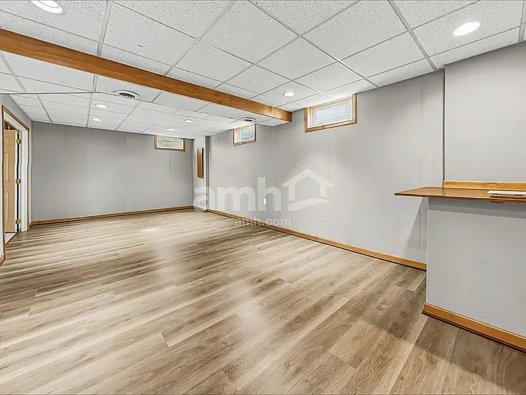 5686 Appaloosa Cir — Photo 16