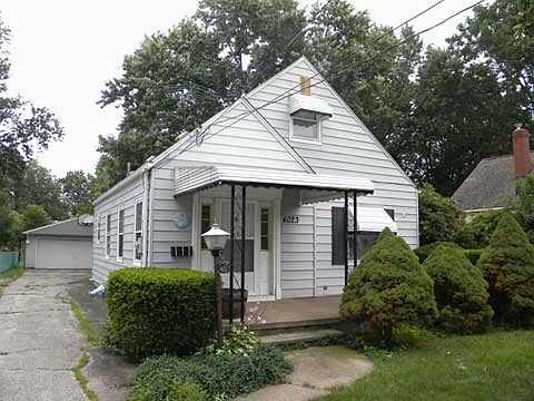 1st image of 4023 Palm Ave