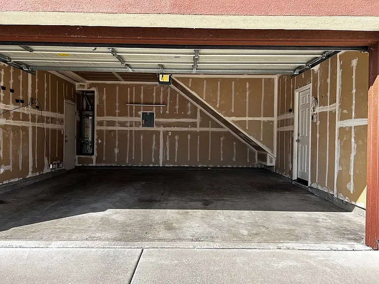 200 Troon Ct — Photo 16