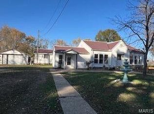 351 6th St, Summersville, MO 65571