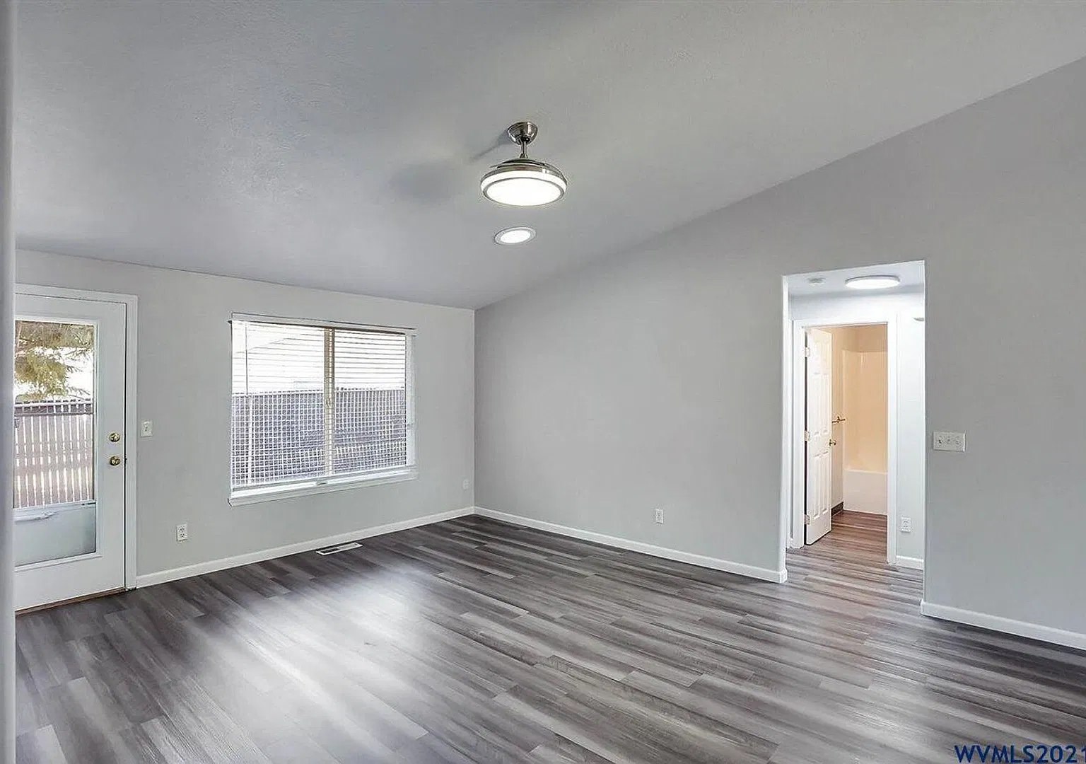 Now Leasing Updated 3-Bedroom Home In South Salem! — Photo 2
