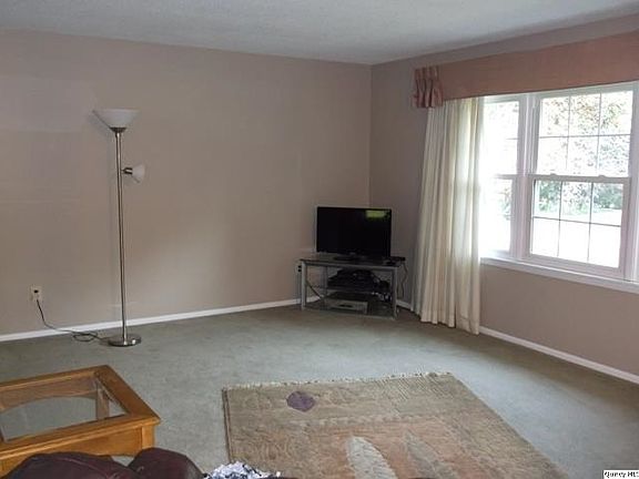 Home for Sale in Quincy, IL $167,900