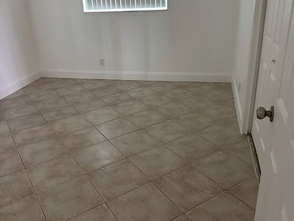 5th image of 2861 S Seacrest Blvd #4A
